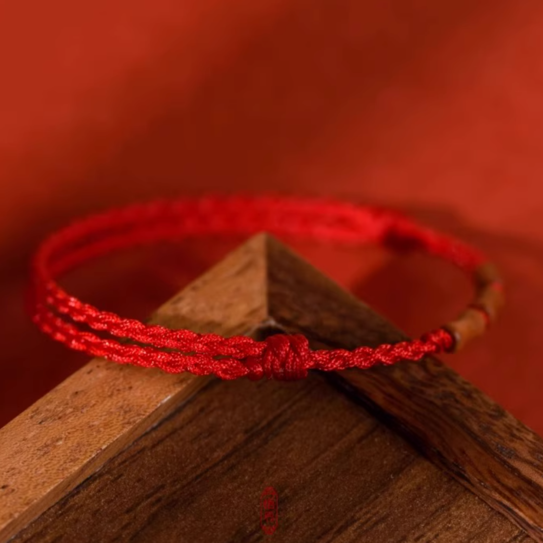Peachwood Bamboo Red String Bracelet – Minimal Talisman (3 Colors)