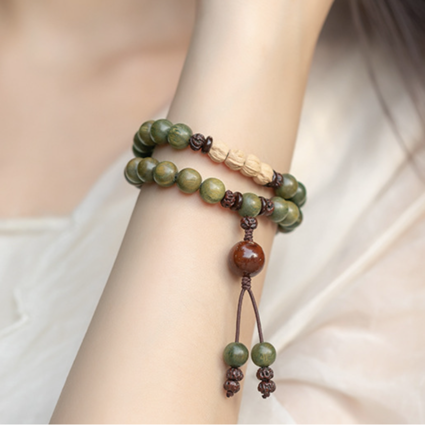 Green Sandalwood Double-Wrap Mala Bracelet with Bodhi Accents – Protection & Mindfulness