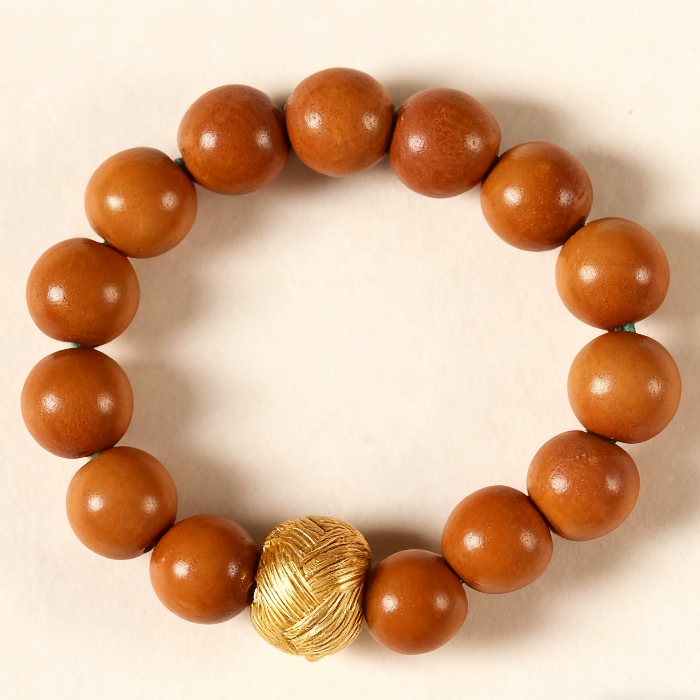 Olive Wood Bead Ring with Textured Golden Accent – Women’s Natural Elegance