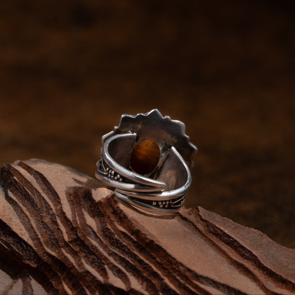 Sunstone 925 Sterling Silver Ring – Confidence & Vitality
