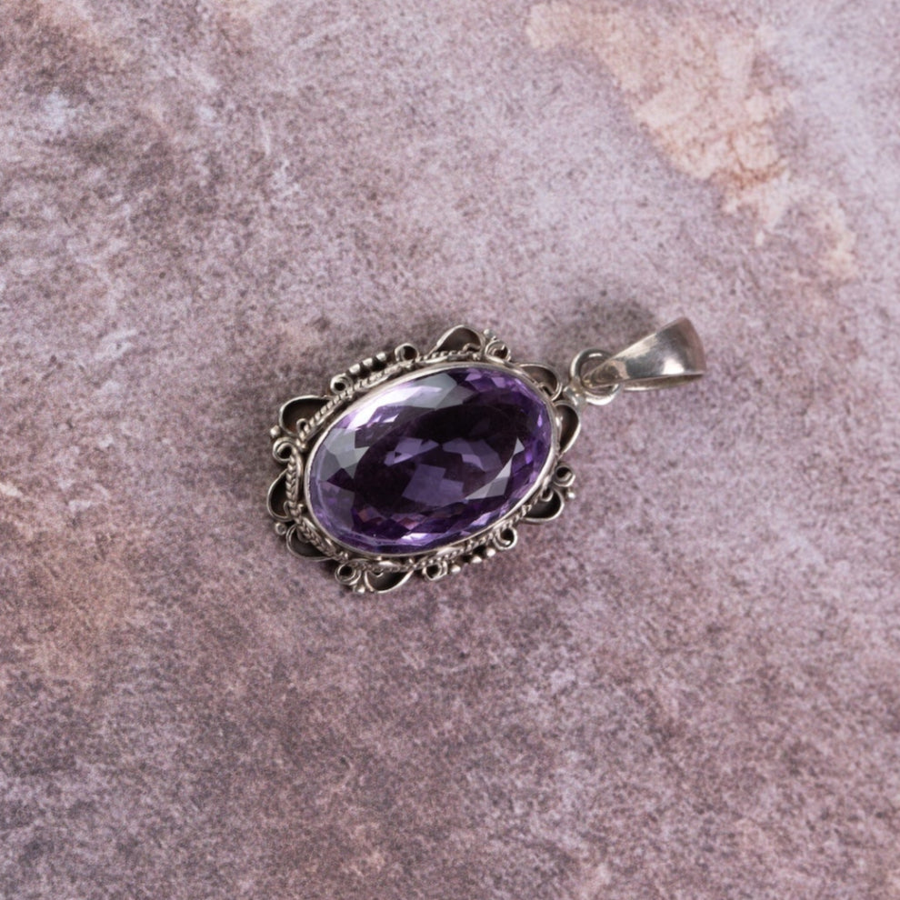Royal Amethyst Silver Filigree Pendant – Clarity & Calm