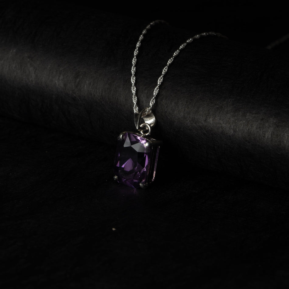Amethyst Rectangular Silver Pendant – Clarity & Poise