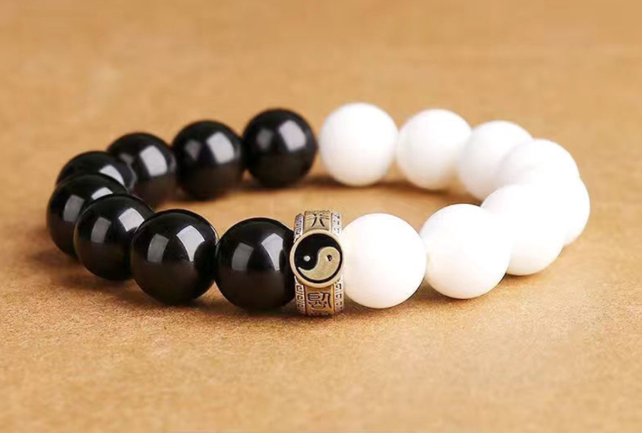 Yin-Yang Obsidian & White Shell Bracelet – 925 Silver Mantra Bead