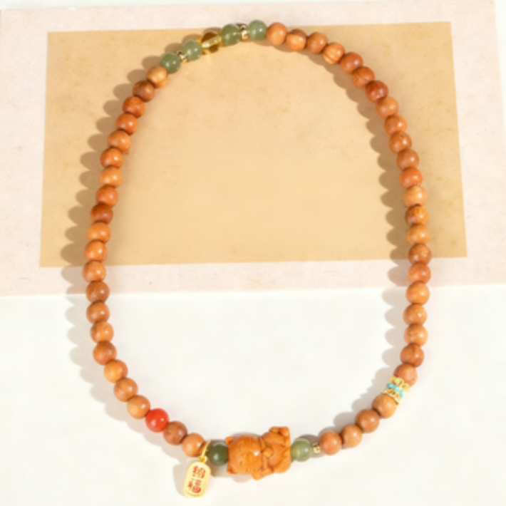 Double-Wrap Wooden Bead Necklace with Lucky Cat Pendant – Prosperity & Blessings